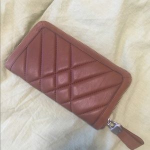 Perlina quilted leather wallet